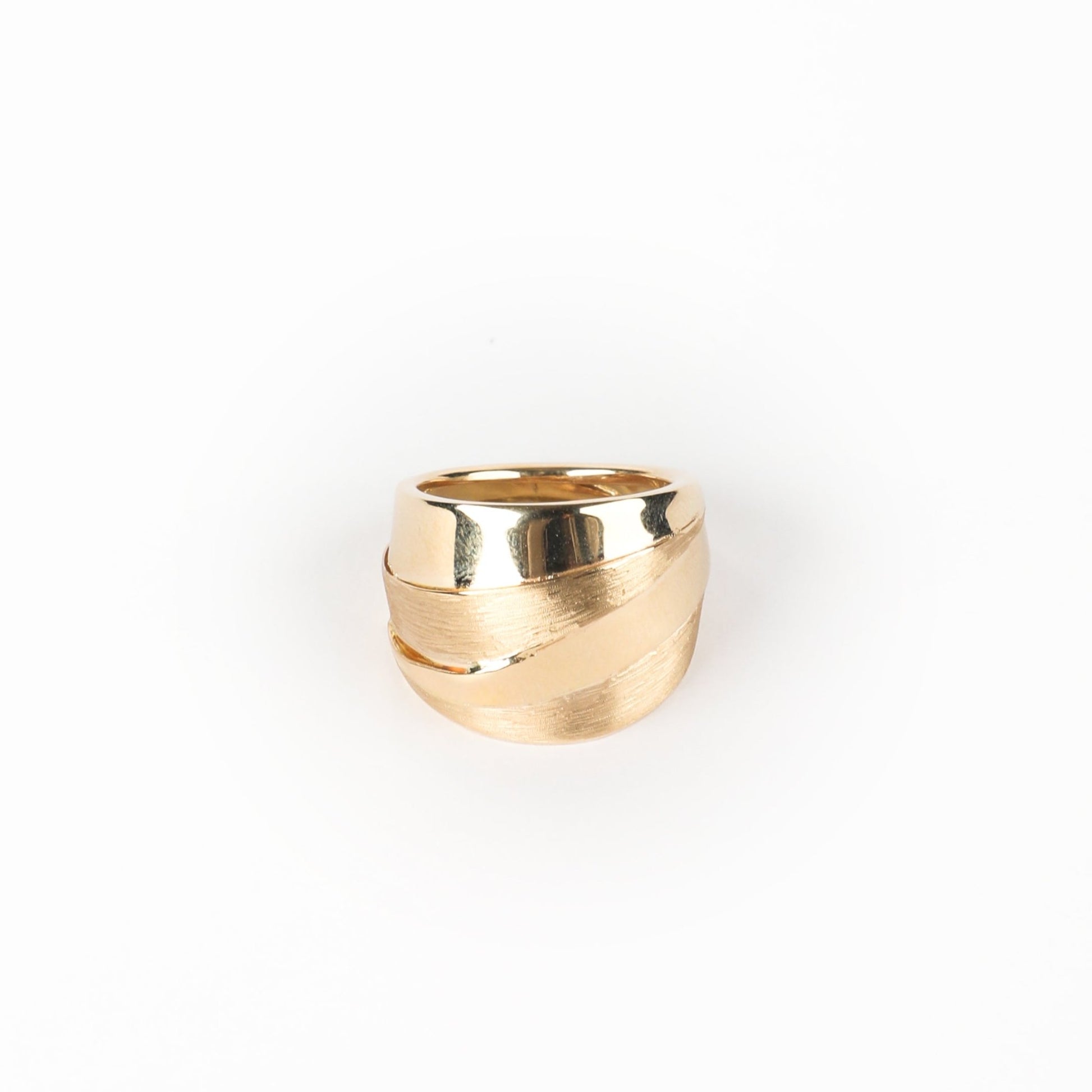 ICONIC CURVES RING - Al Khatib Gold