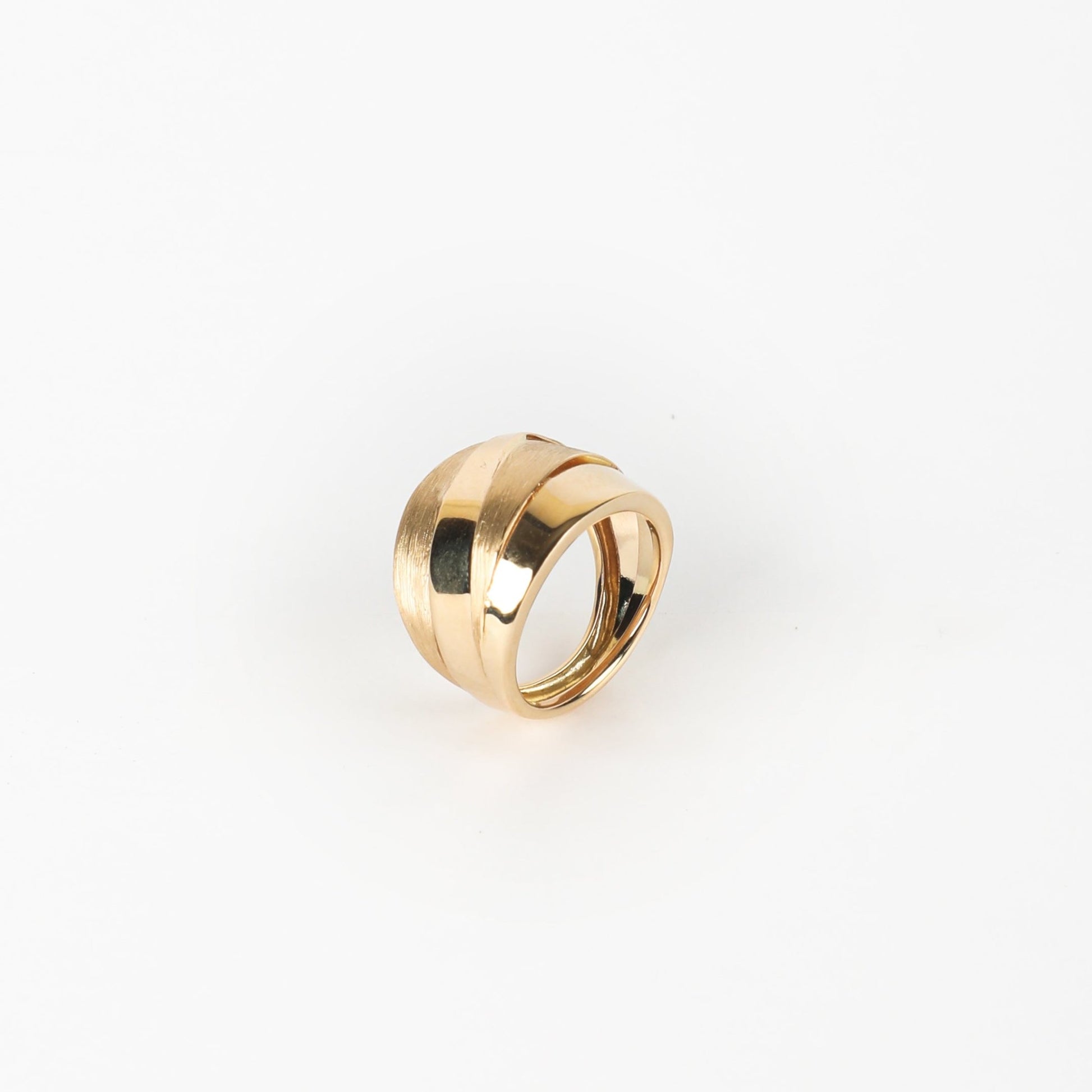 ICONIC CURVES RING - Al Khatib Gold