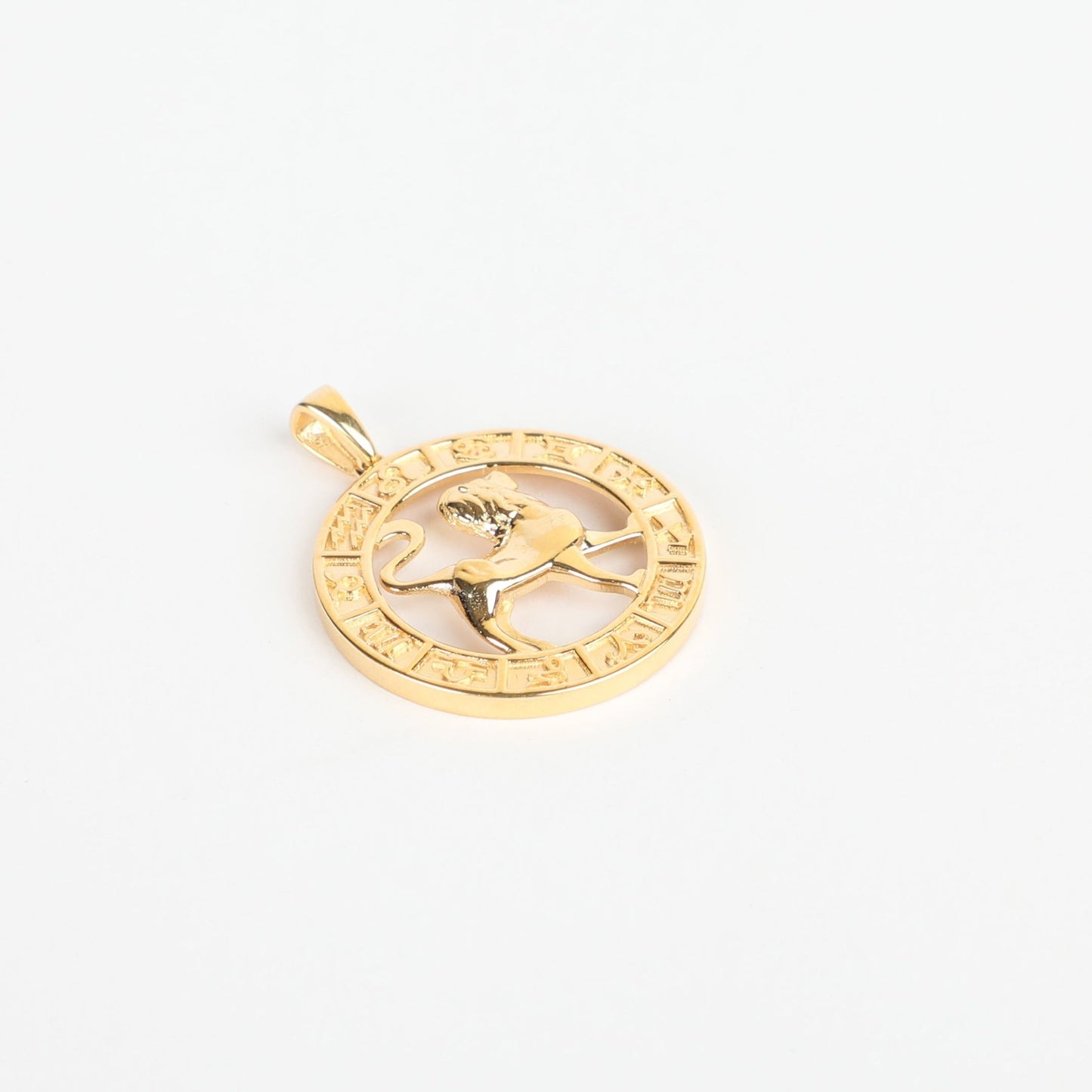 LEO PENDANT - Al Khatib Gold